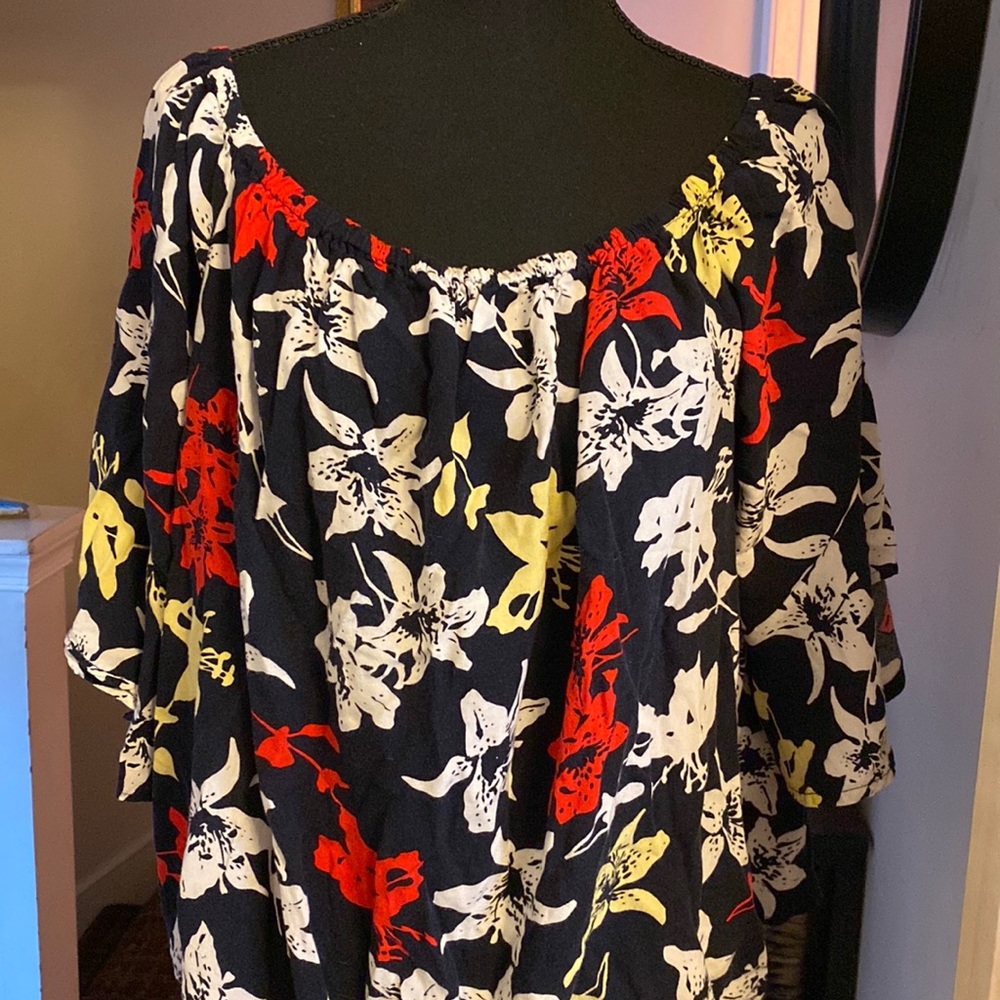 Lane Bryant Multi Color Blouse Size 14/16